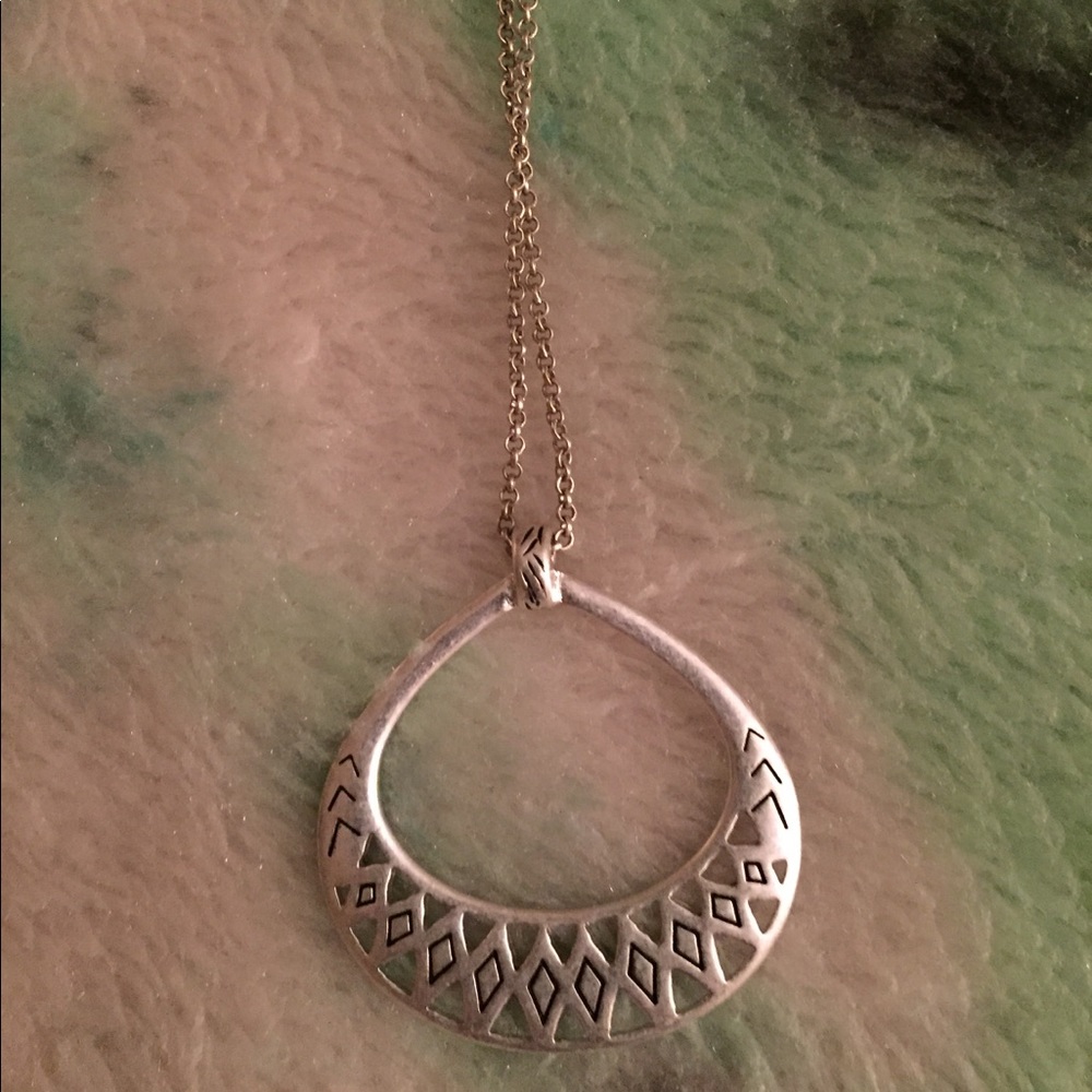 The Sak open work pendant necklace